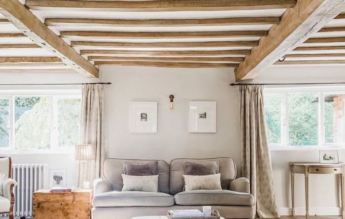 Finding inspiration for english cottage home decor