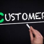 Weight text on blackboard - Creative Commons Bilder Customer service platform