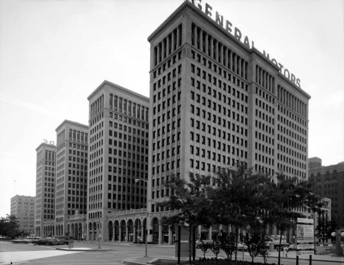 File:General Motors ๎building๎ 089833pv.jpg - Wikipedia, the free ... Building Dashboards in CRM That Drive Decisions