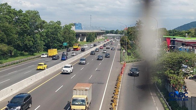 Diskon Tol 30% Berlaku Hari Ini, 2,1 Juta Kendaraan Balik ke Jakarta